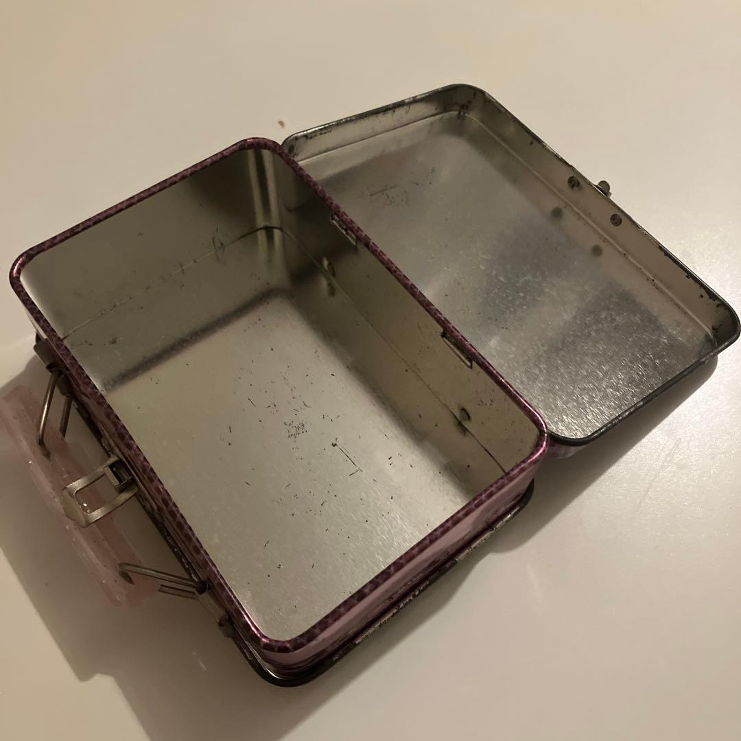 平成レトロ トランク型 缶 ケース - メルカリ