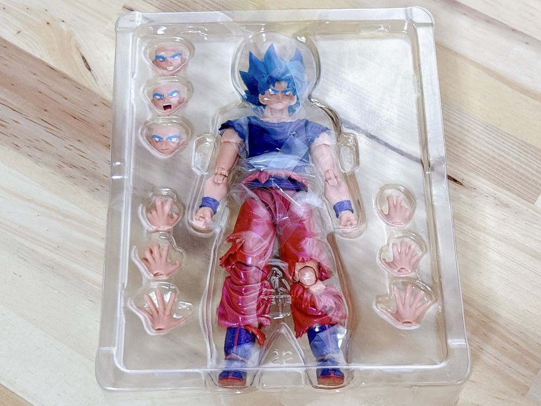 S.H.Figuartsスーパーサイヤ人ゴッドスーパーサイヤ人　孫悟空 界王拳