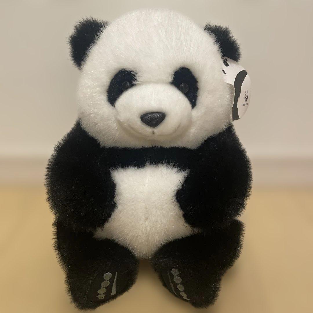 【中国土産】リアルパンダ　ぬいぐるみ　タグ付き
