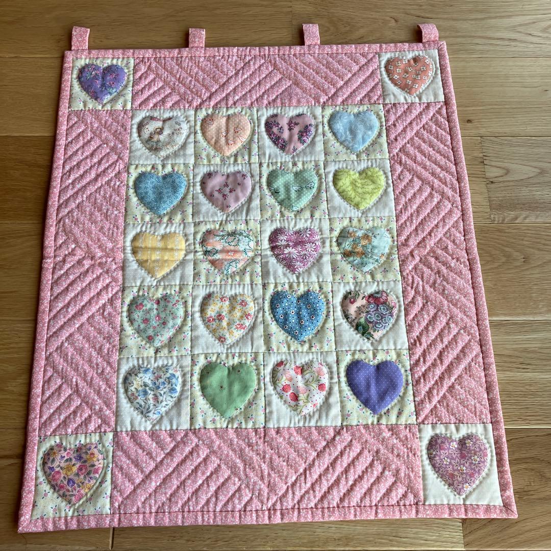 パッチワーク タペストリー ハート柄 ハンドメイド カントリー56cm×48
