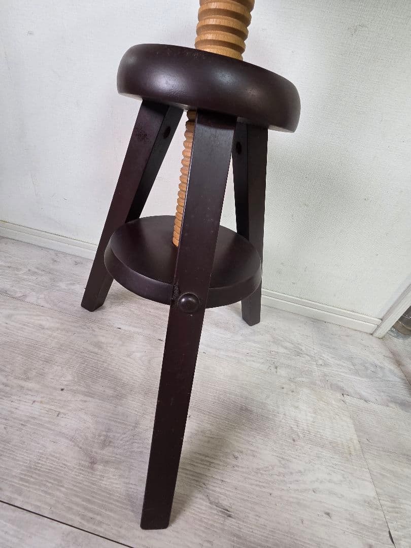 ダークブラウン 木製スツール 高さ59cm