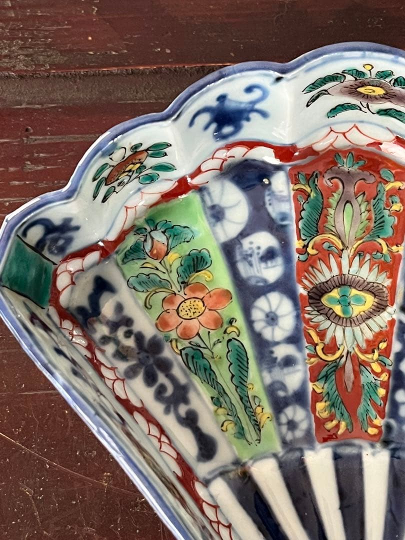 希少注文品　清朝期新渡　扇形足付鉢　五彩粉彩　丸紋唐草牡丹吉祥　変形向付菓子鉢