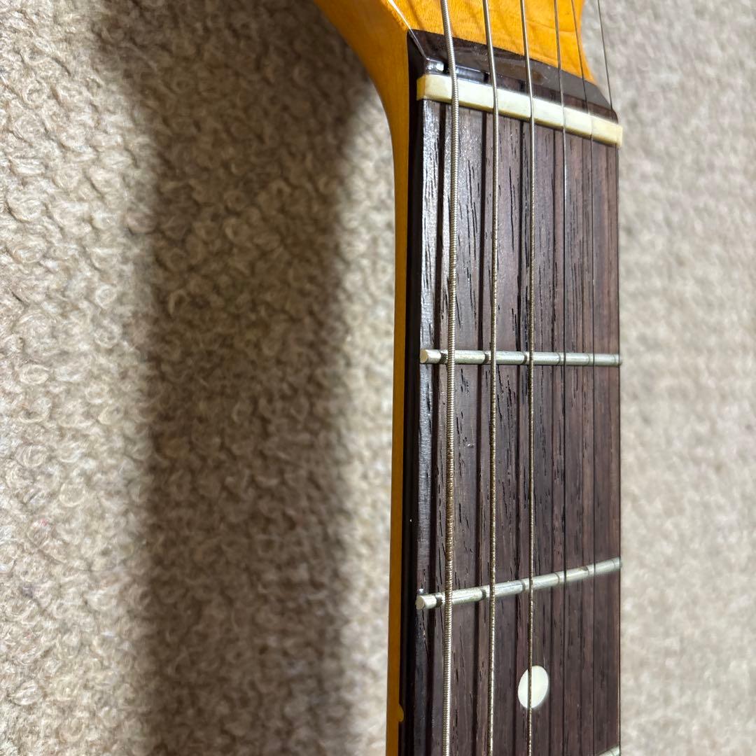Fender Stratocaster エレキギター
