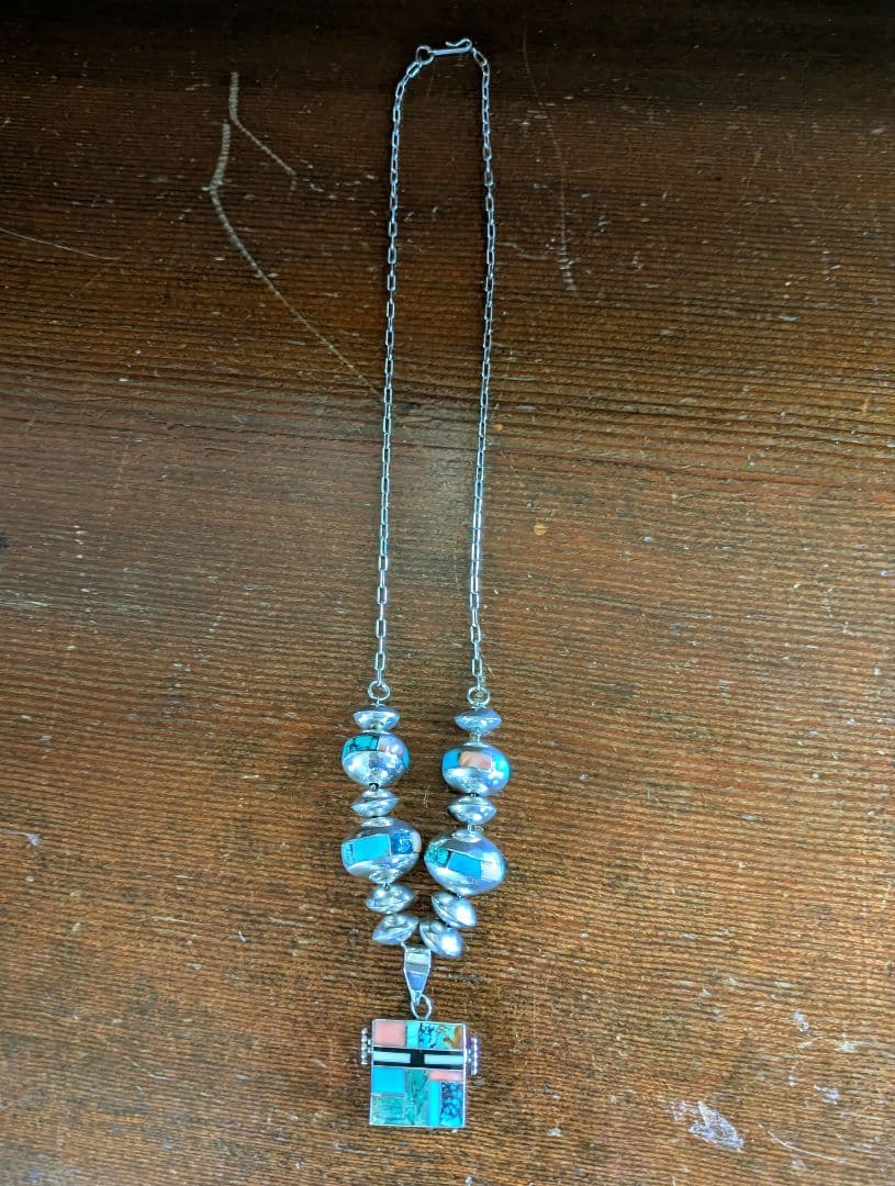 インディアンジュエリー　ズニ族ターコイズ シルバーネックレス