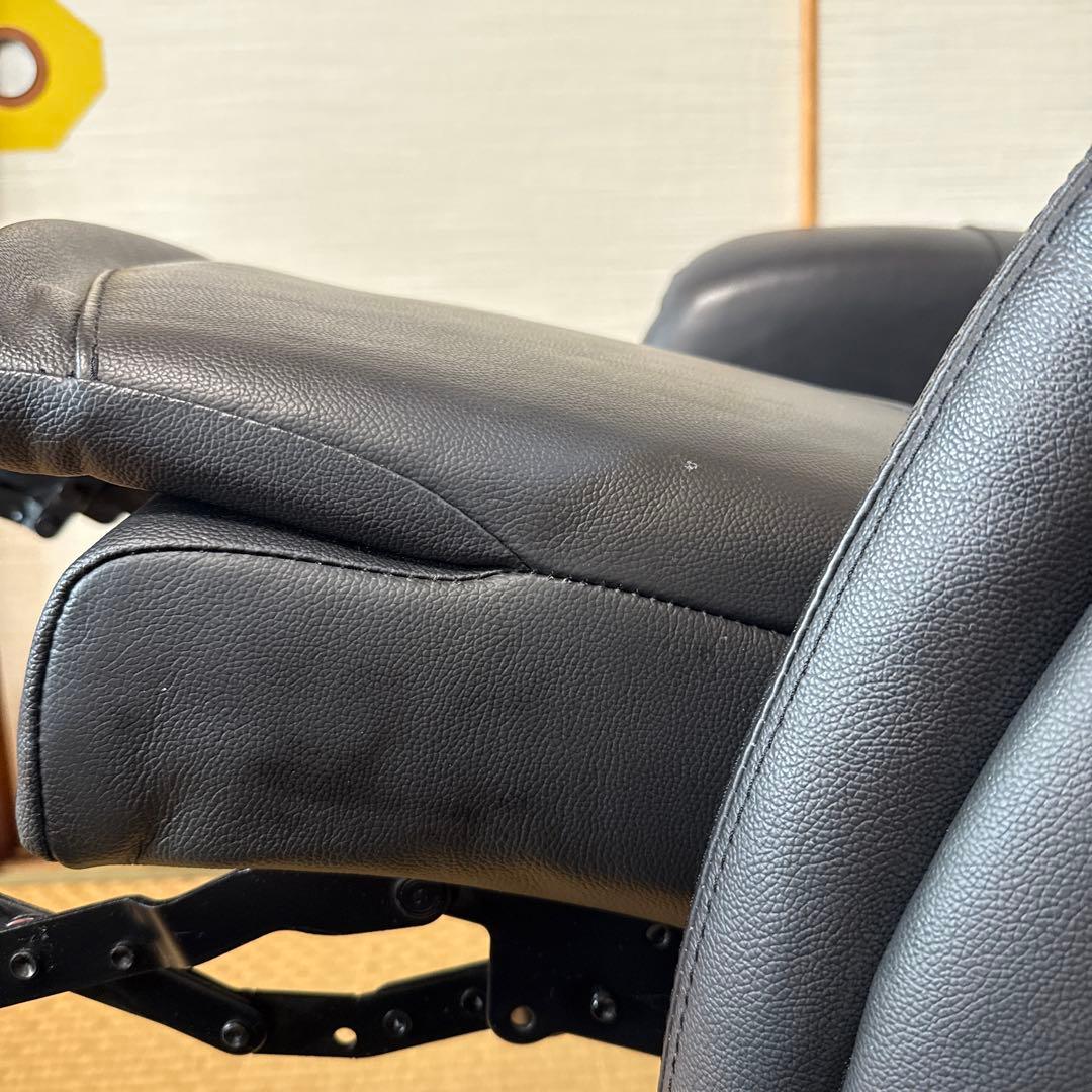 ニトリ 1人用電動リクライニングソファ・コンフェ革BK（黒）