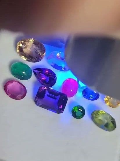 豪華天然ルースセット 2664