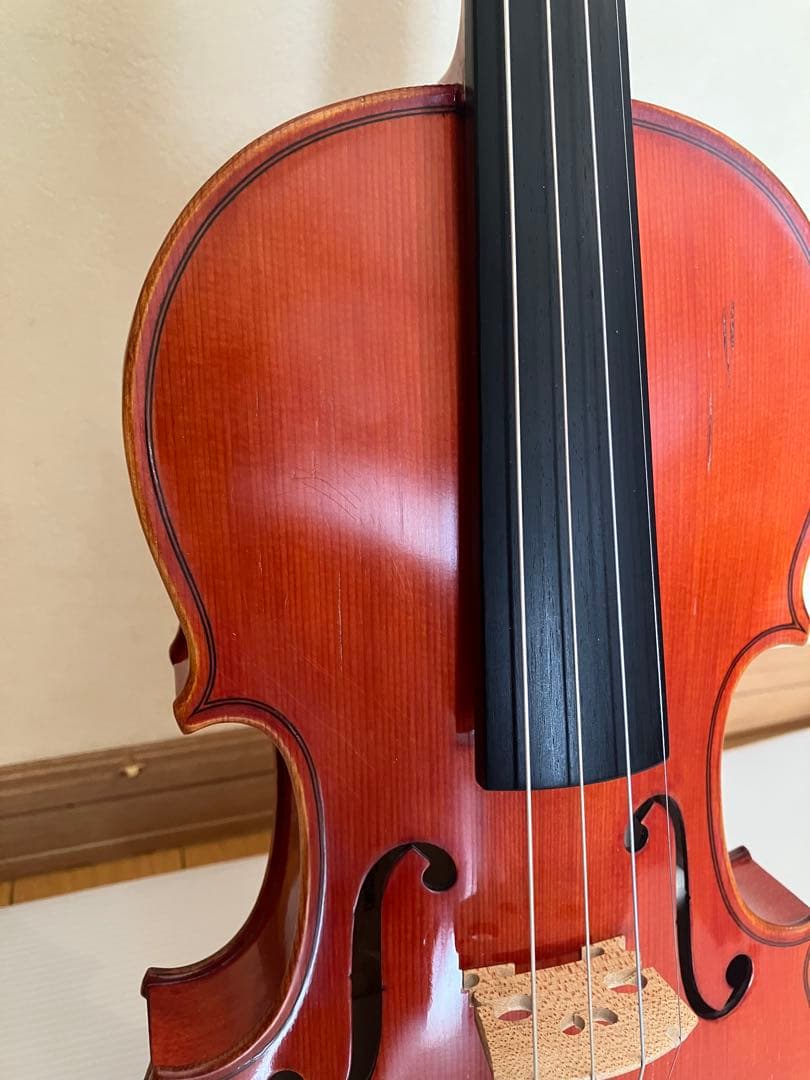 鈴木バイオリン No.330 4/4 1999年 杉藤弓付き 虎杢が美しい - メルカリ