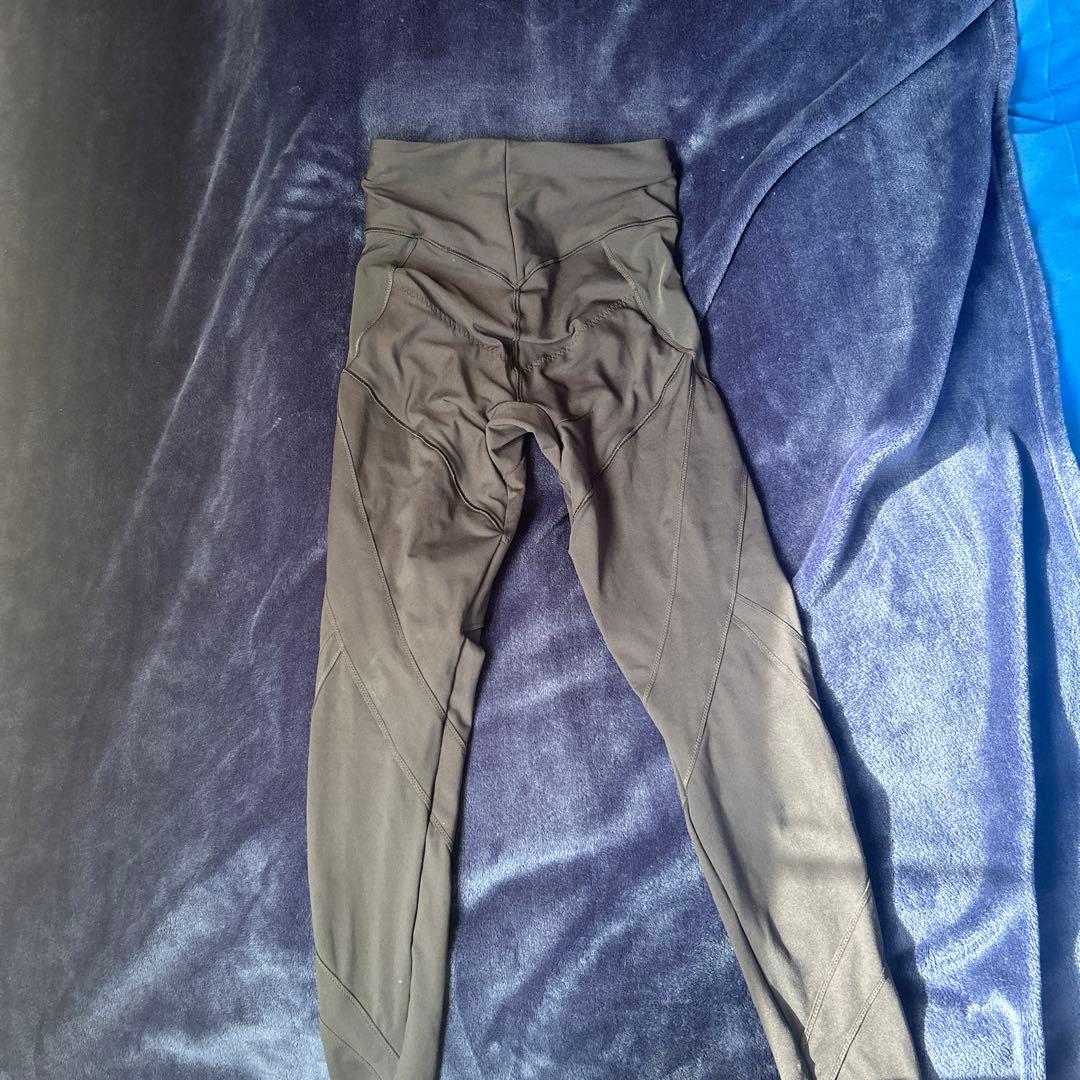 【上下！！】LAVAリントスルパーフェクトフォームロングスリーブトップスレギンス