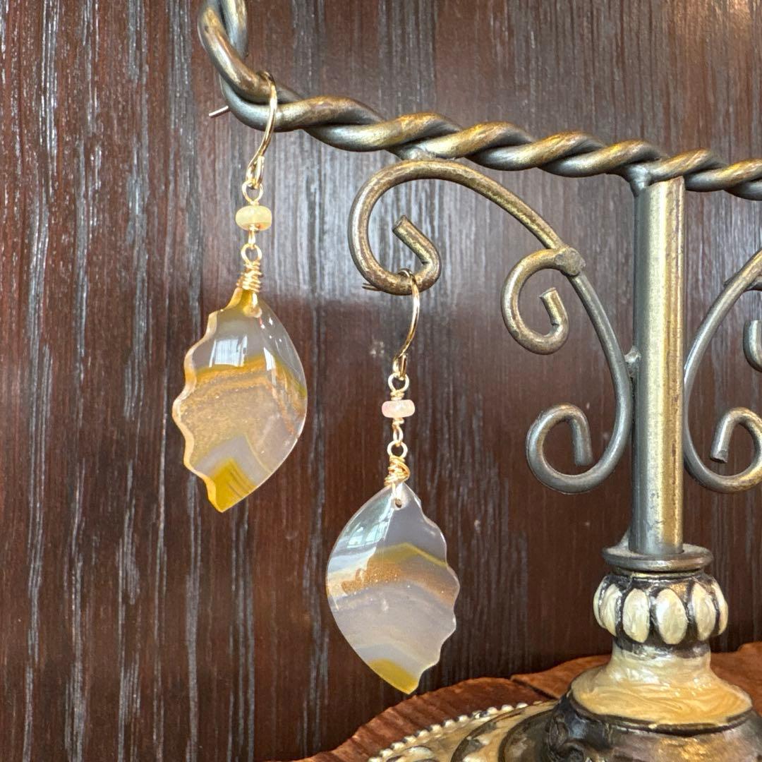 《＊＊COCO＊＊様》カーネリアンアゲートカービング①＆フォッシルコーラル