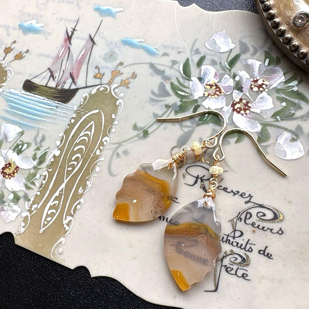 《＊＊COCO＊＊様》カーネリアンアゲートカービング①＆フォッシルコーラル