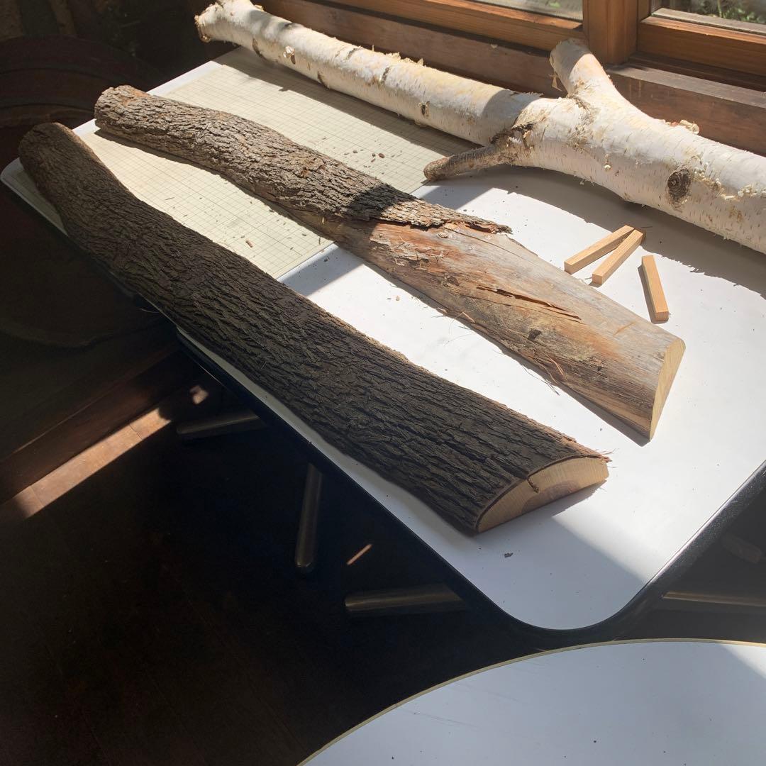 90パイ×1040材 イチイ材 2/1丸太050飛騨の天然木広葉樹 枝割 乾燥済