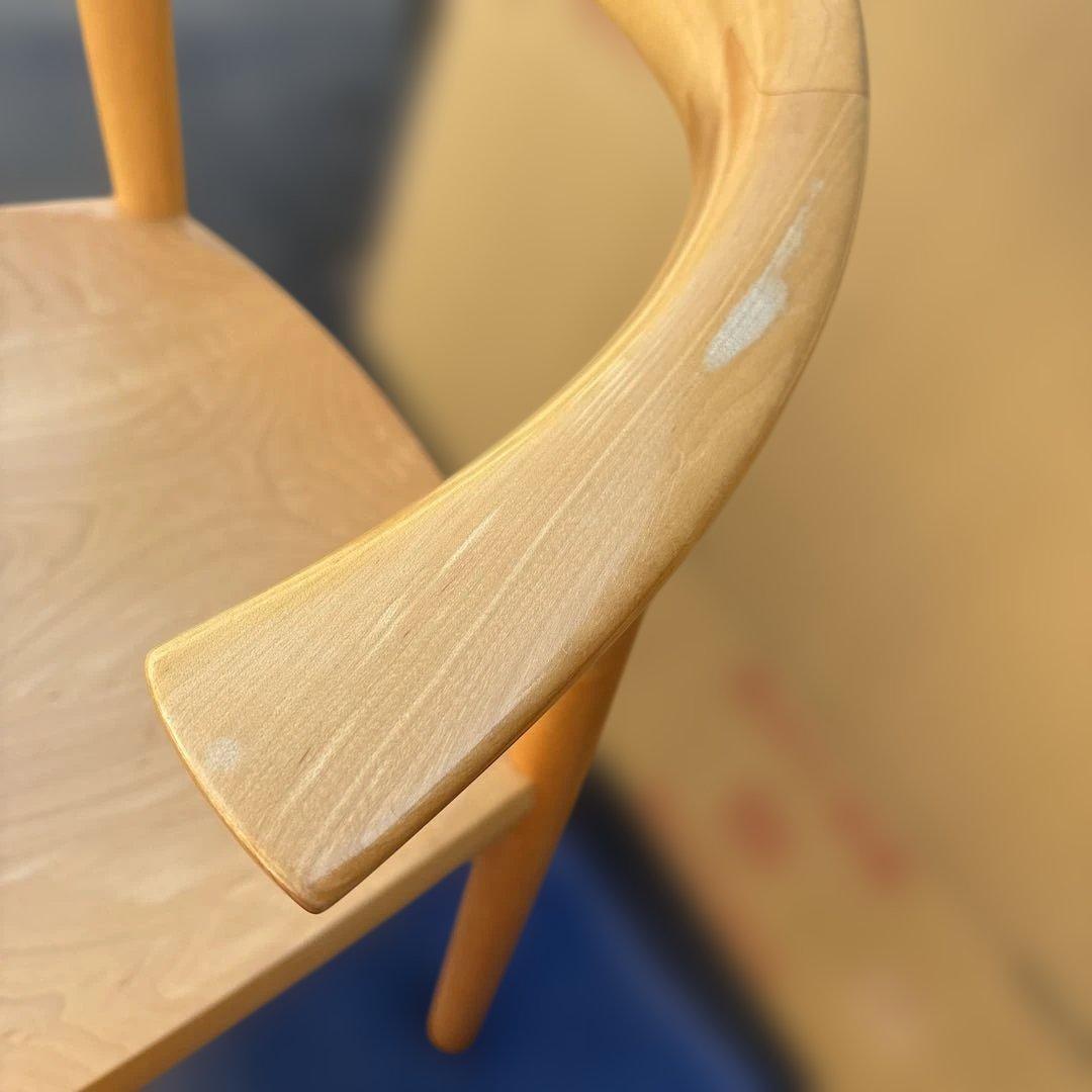 【家具蔵 KAGURA ヴォーグ アームチェア 無垢材 ダイニングチェア】