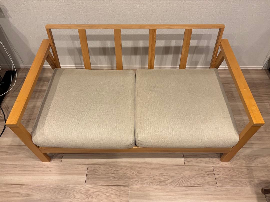 【送料込み】天然木2.5人掛けソファ 北欧デザイン