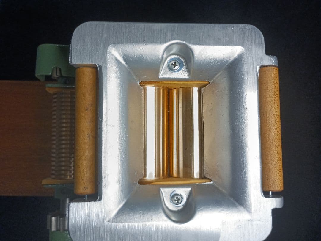 小野式製麺機1型　 Vintage noodle making machine