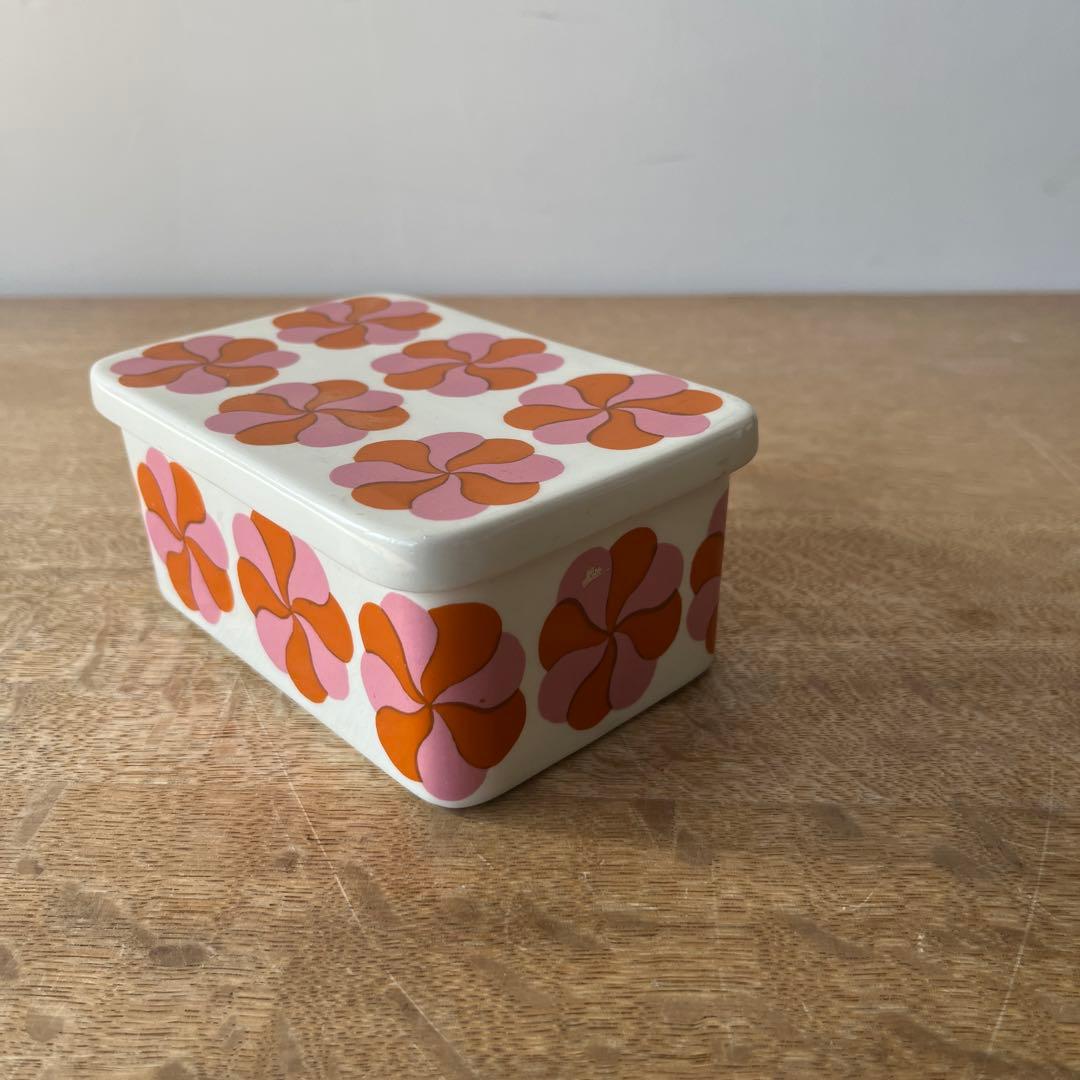 Arabia バターケース