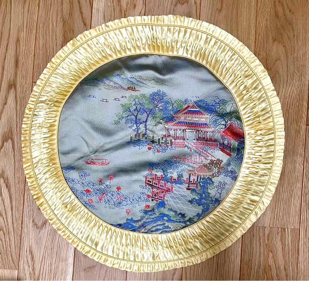 新品❗️レトロ中国シルク丸イエロー刺繍風景画 デザイン クッションカバー8枚セット