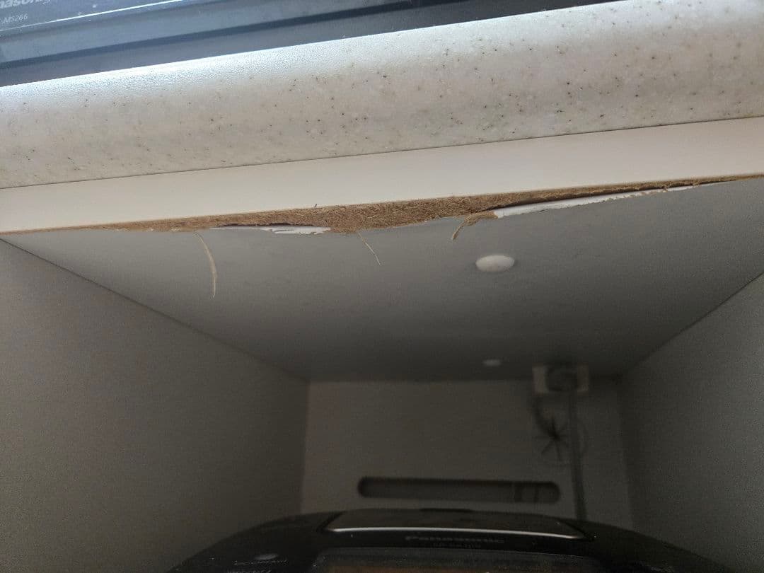 キッチンボード　アルミナ