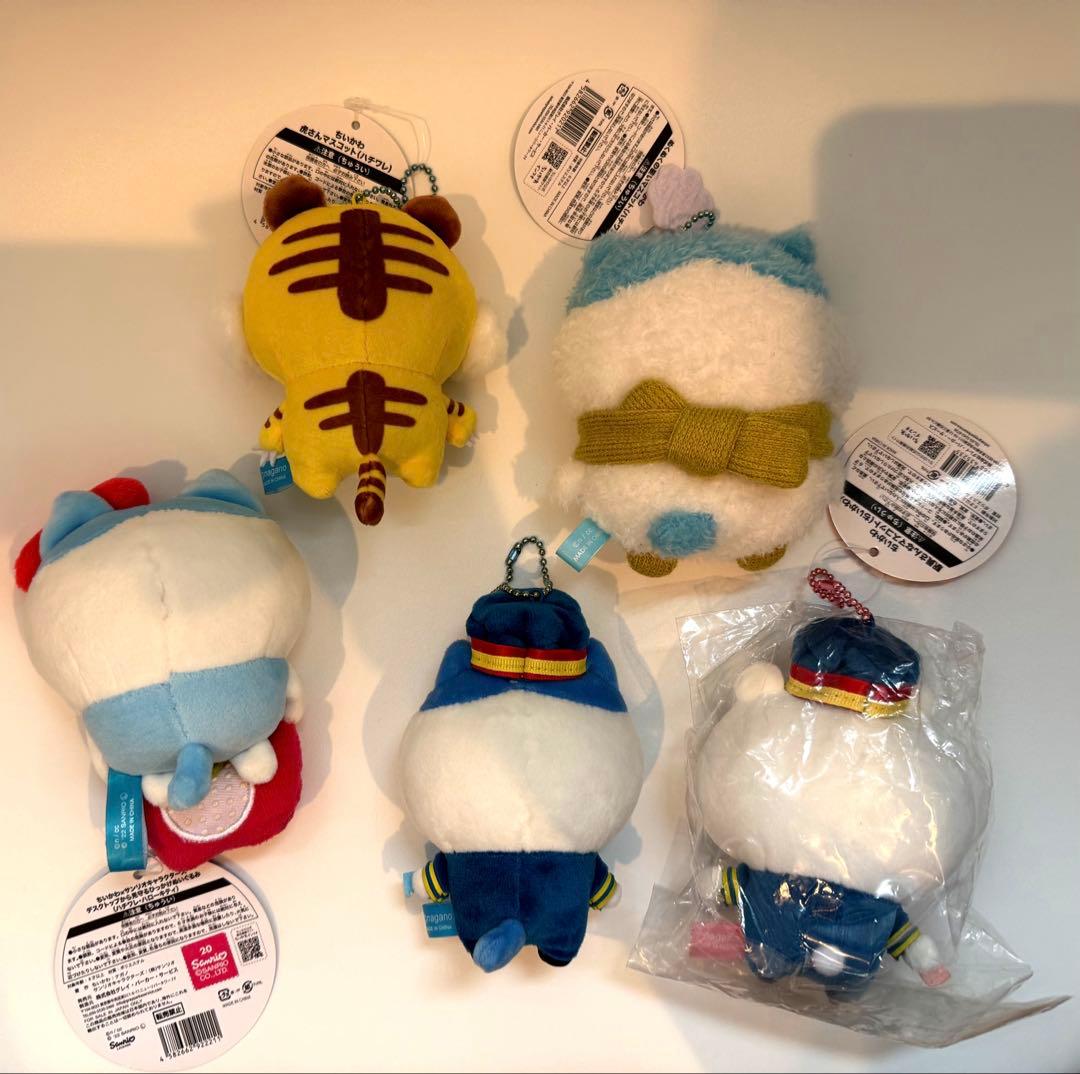 ちいかわまとめ売り②虎さん/ぬくぬくの装い/駅員さん/サンリオ