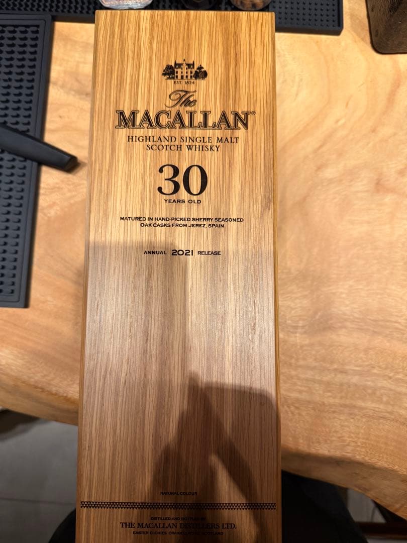 The Macallan 30年 スコッチウイスキー 空瓶と木箱瑕疵なし