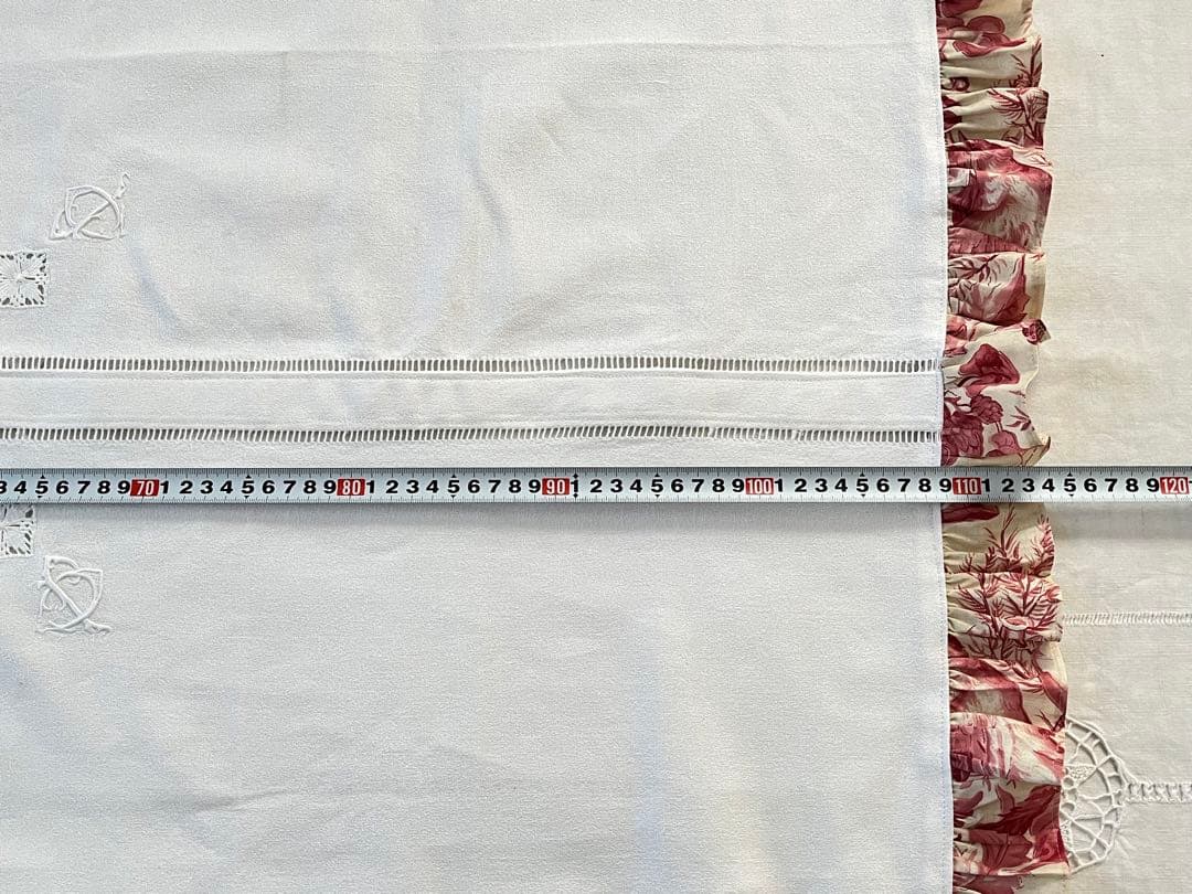 美品】フランスアンティーク 手刺繍モノグラム テーブルクロス 赤の