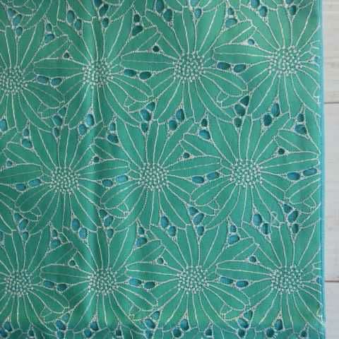 deux C propoose un style de vie クッションカバー