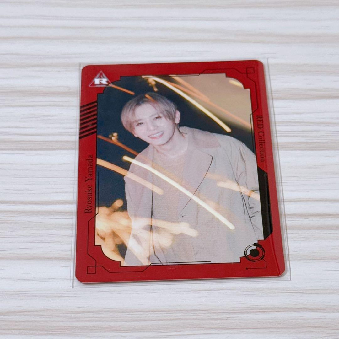 RED】 山田涼介 ビジュアルカードRyosuke Yamada - メルカリ