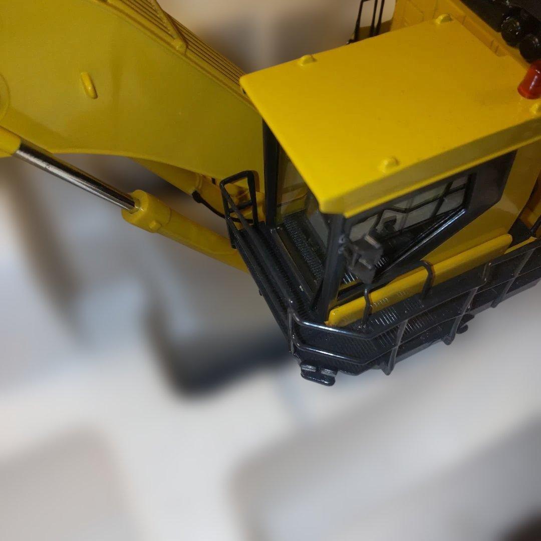 コマツ建機 PC2000-8 BACKHOE 1/50 - メルカリ