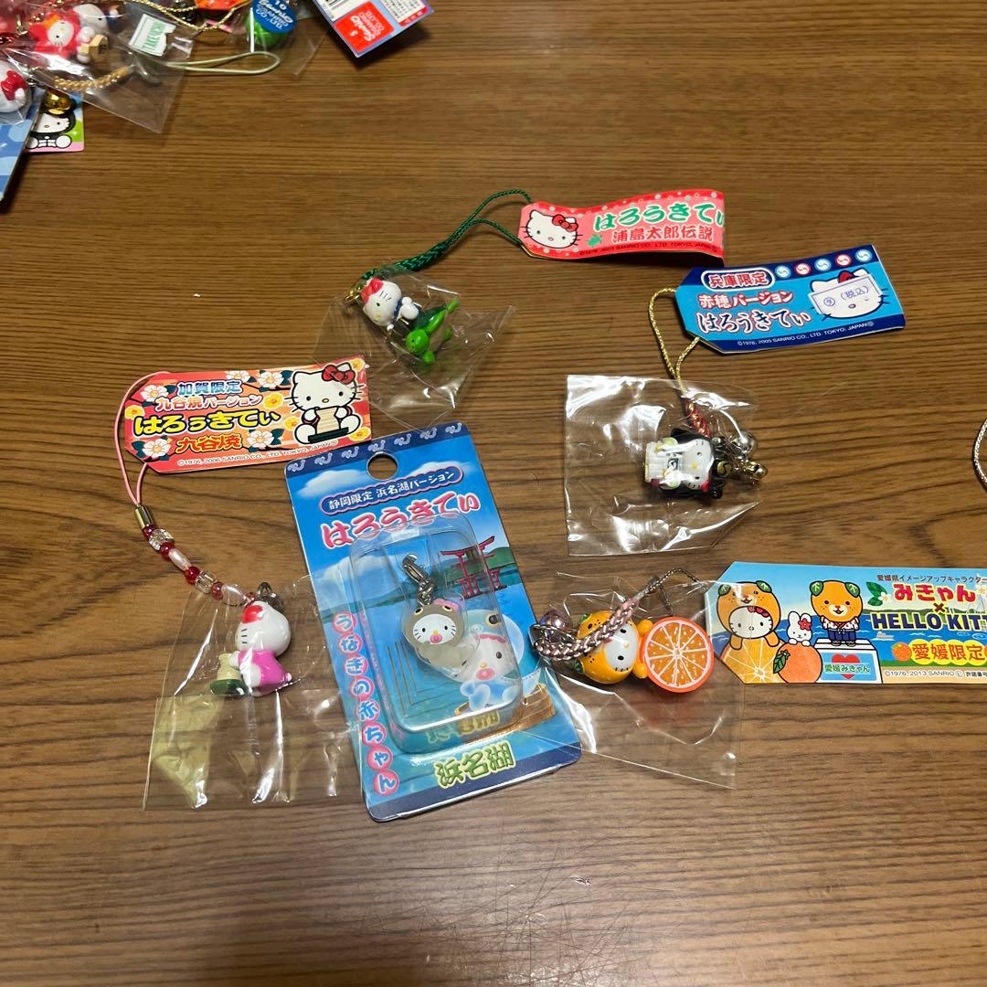 ハローキティ　ストラップ　などまとめ売り レトロ　ご当地キティストラップ