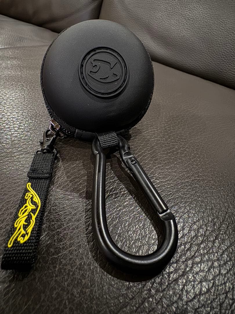 ビリヤード Predator Clip-On Cue Ball Carry Case