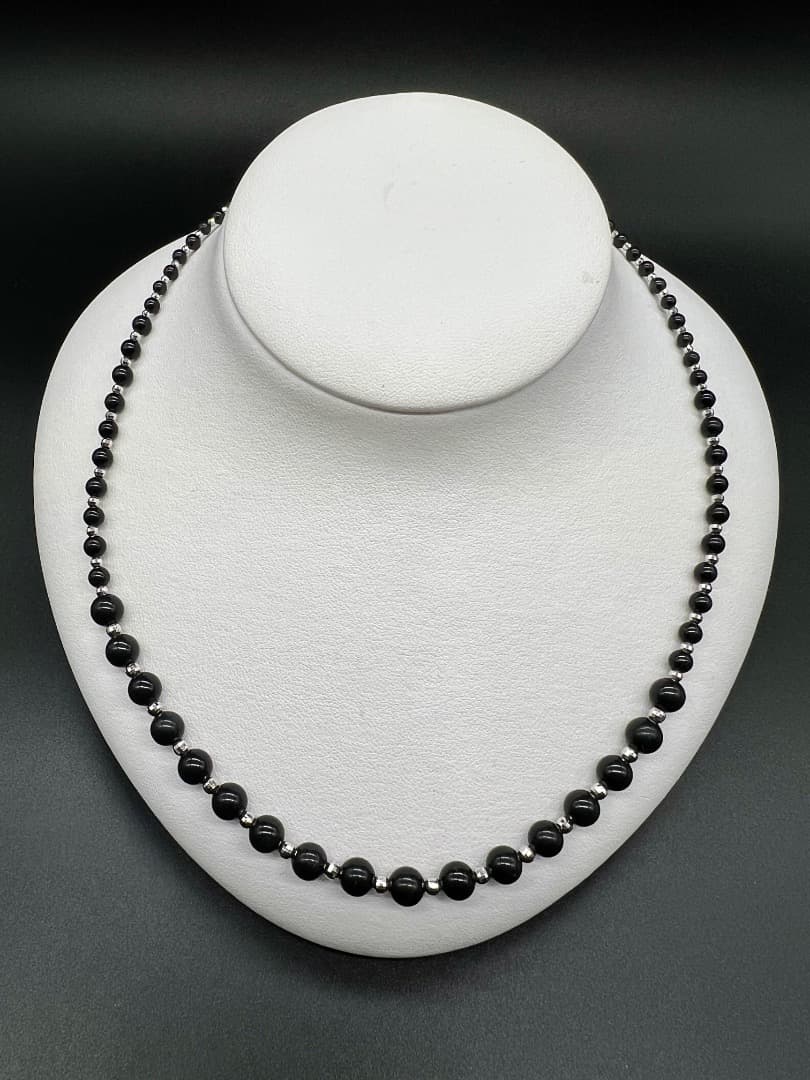 K18ホワイトゴールド シリカ石 ネックレス