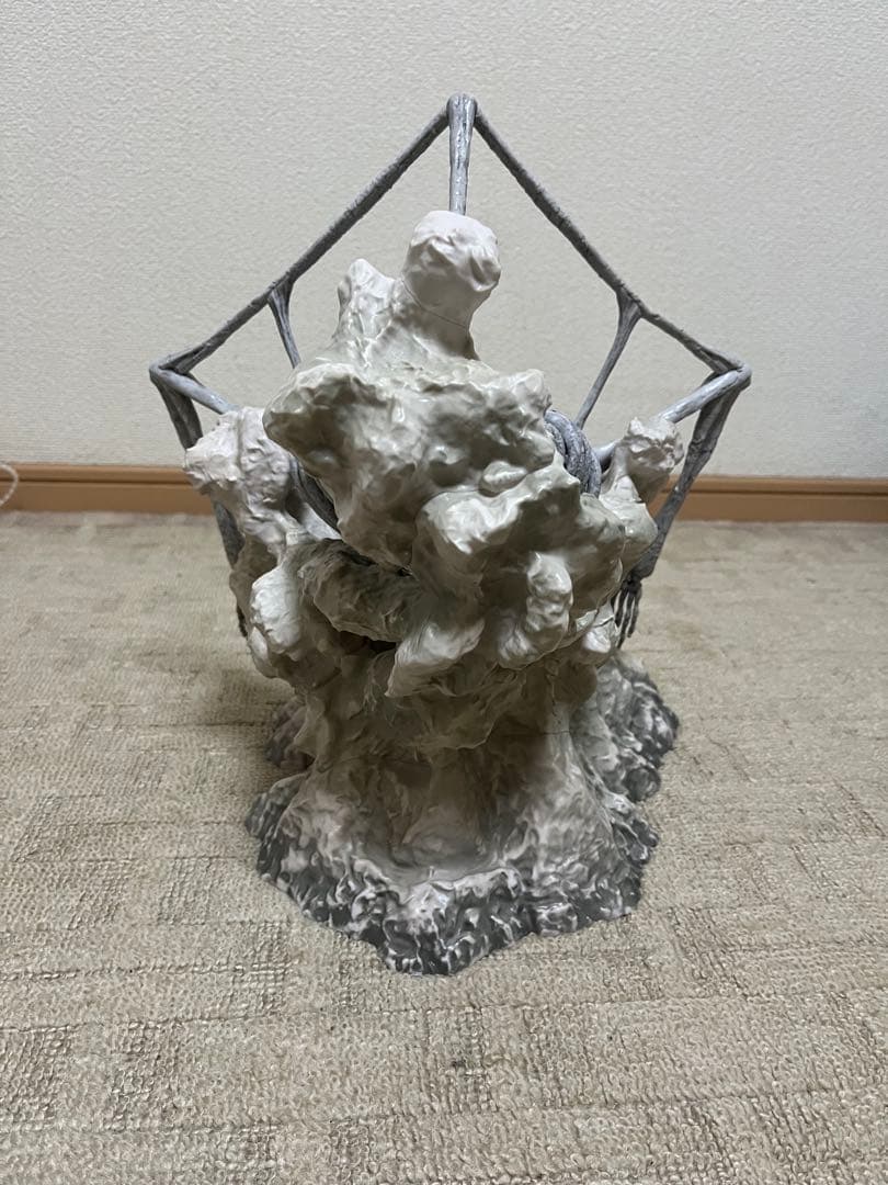 進撃の巨人 一番くじ ラストワン 終尾の巨人 フィギュア