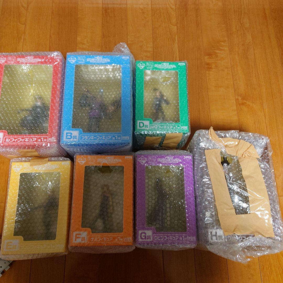 ワンピース１番くじストロングワールドフィギュアセット