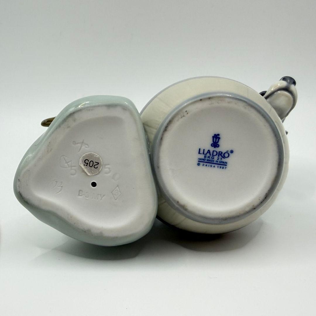 リヤドロ 陶器 フィギュリン きれいにしましょうね 少女と犬 置物