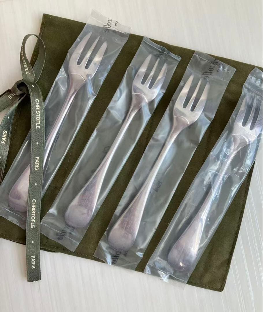 Christofle フォーク 4本セット 未開封　専用ケース付き