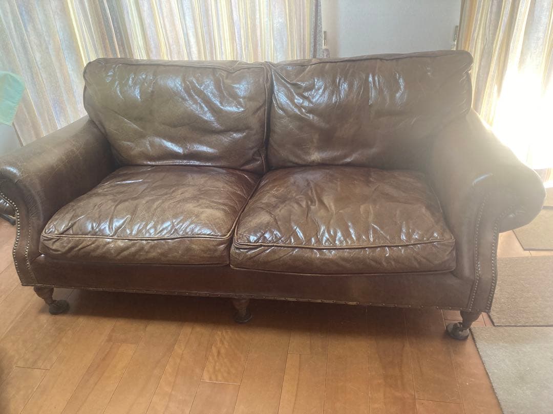 HALO　ハロ◉ BALMORAL　3人掛けレザーソファ　バルモラル