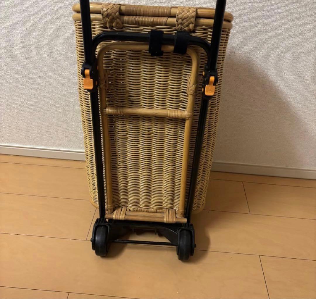 m*e様 藤ラタン製キャスター付き おしゃれショッピングカート レトロ