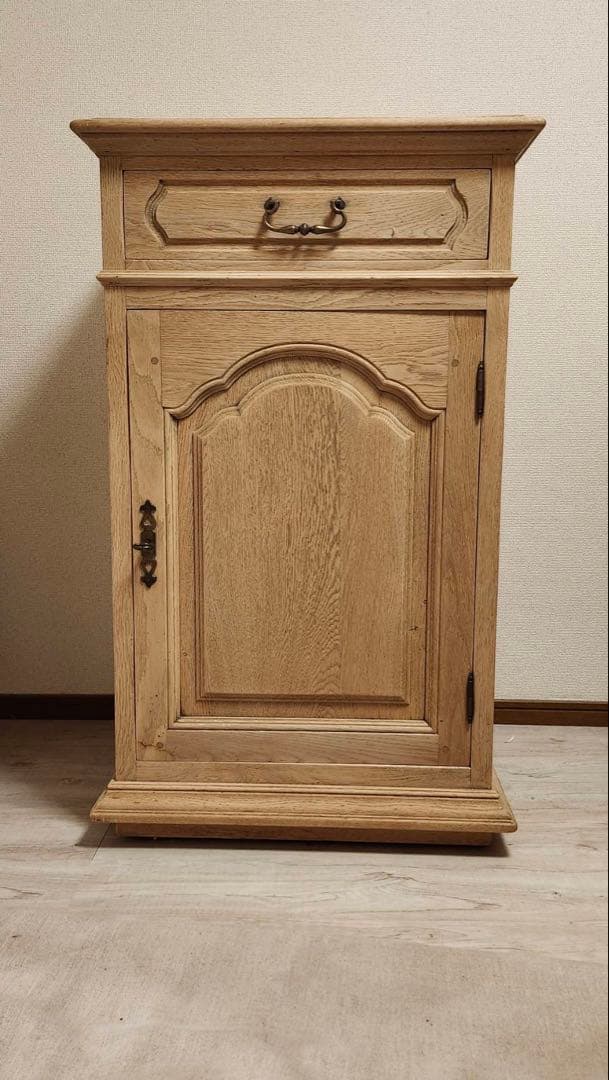 キャビネット　アンティーク　ヴィンテージ フランスアンティーク 収納