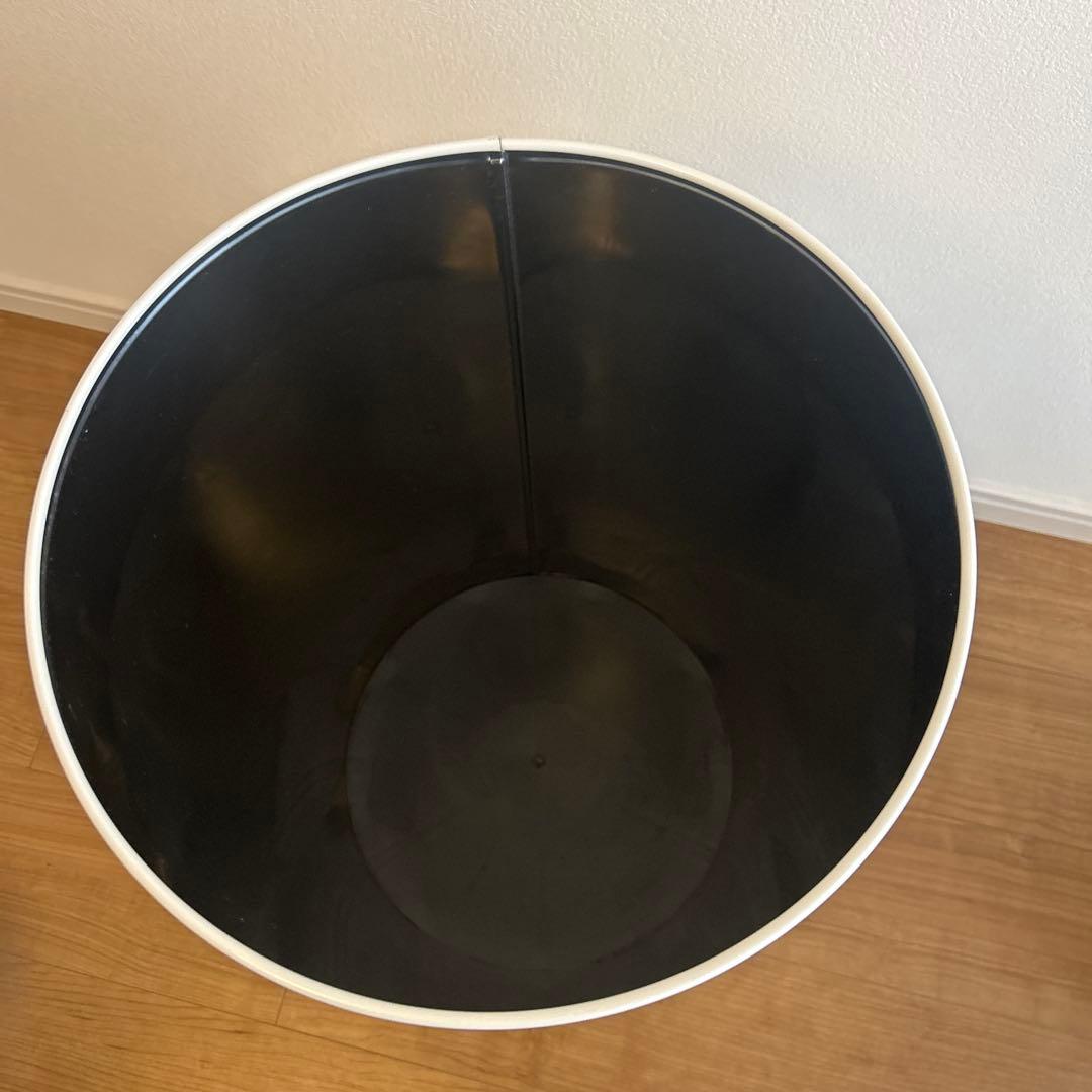 ZitA ジータ 自動開閉　ゴミ箱 45L ホワイト