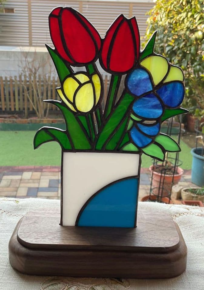 ステンドグラスパネル　チューリップとパンジー