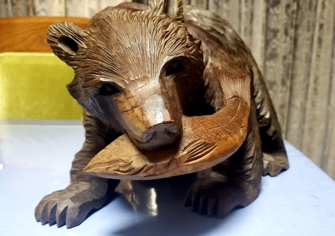 最高級熊1959年 在銘『秀峰』作 木彫り 熊 置物 細密細工 木工芸 工芸