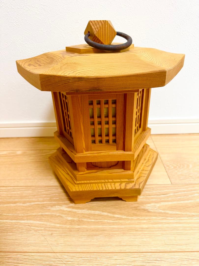 伝統工芸士 小南吉彦 作 春日杉 六角釣燈籠 吊行灯 高34cm