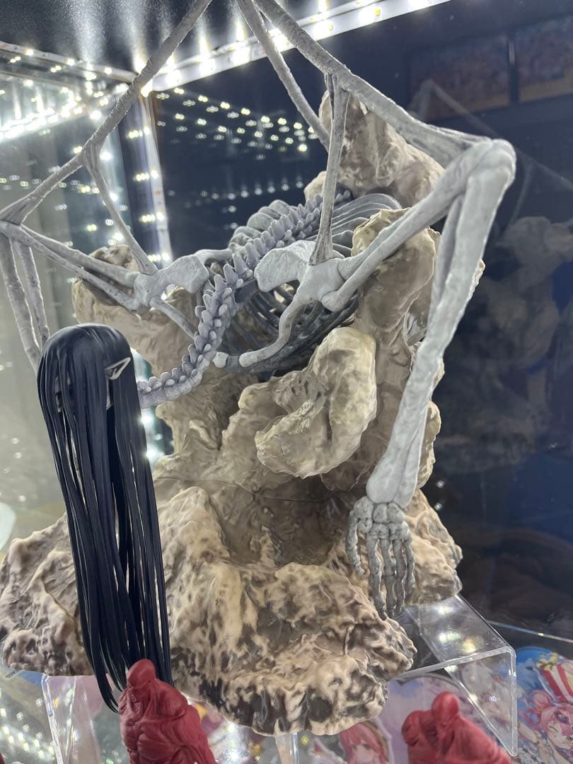 シ*ー様 【箱あり】進撃の巨人 一番くじ ラストワン賞 終尾の巨人