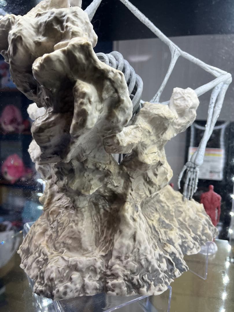 シ*ー様 【箱あり】進撃の巨人 一番くじ ラストワン賞 終尾の巨人