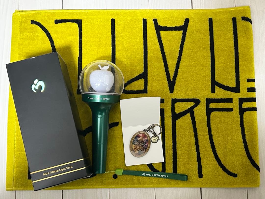 Mrs. GREEN APPLE ミセスバベルの塔 ペンライトタオルキーホルダー