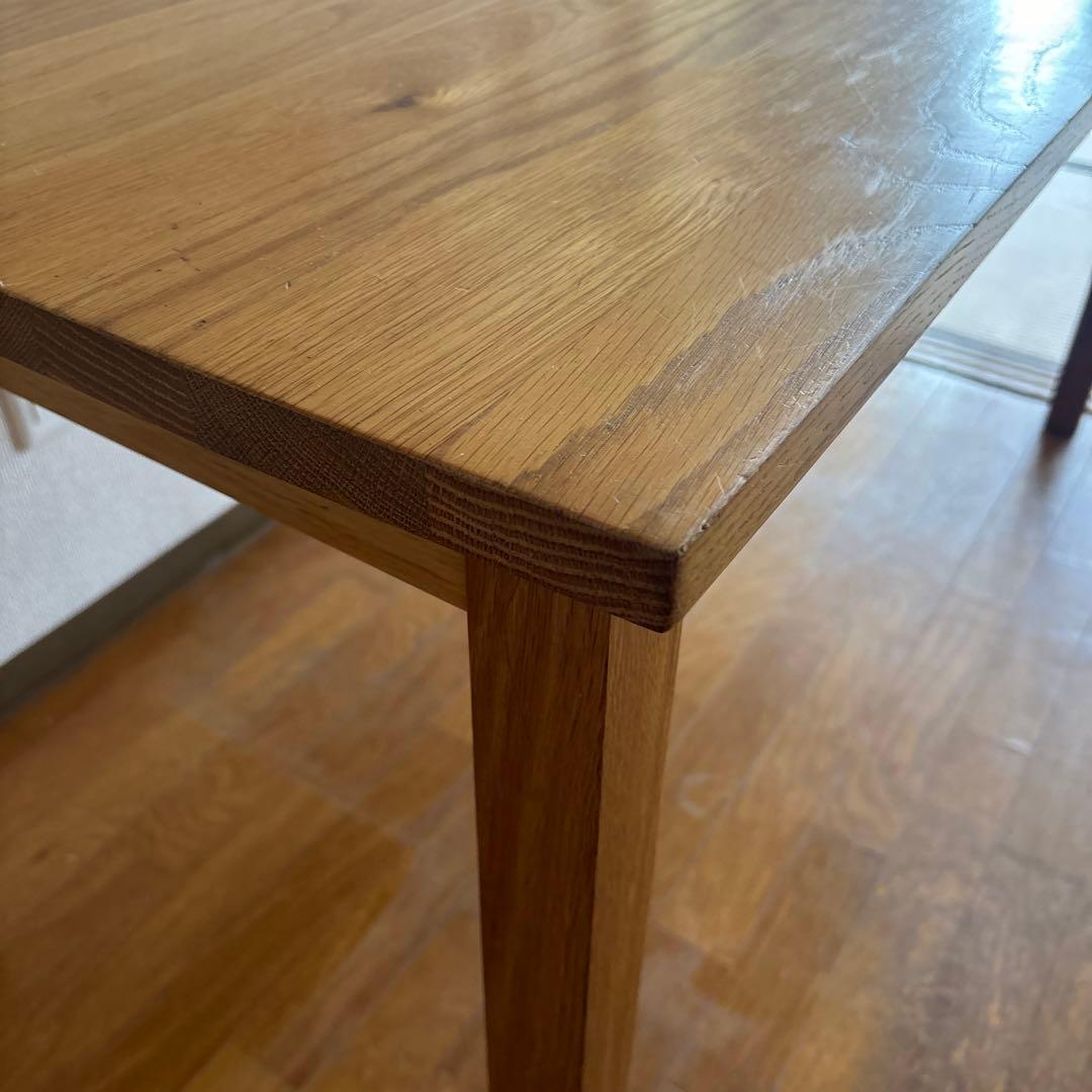 無印良品　無垢材テーブルオーク材