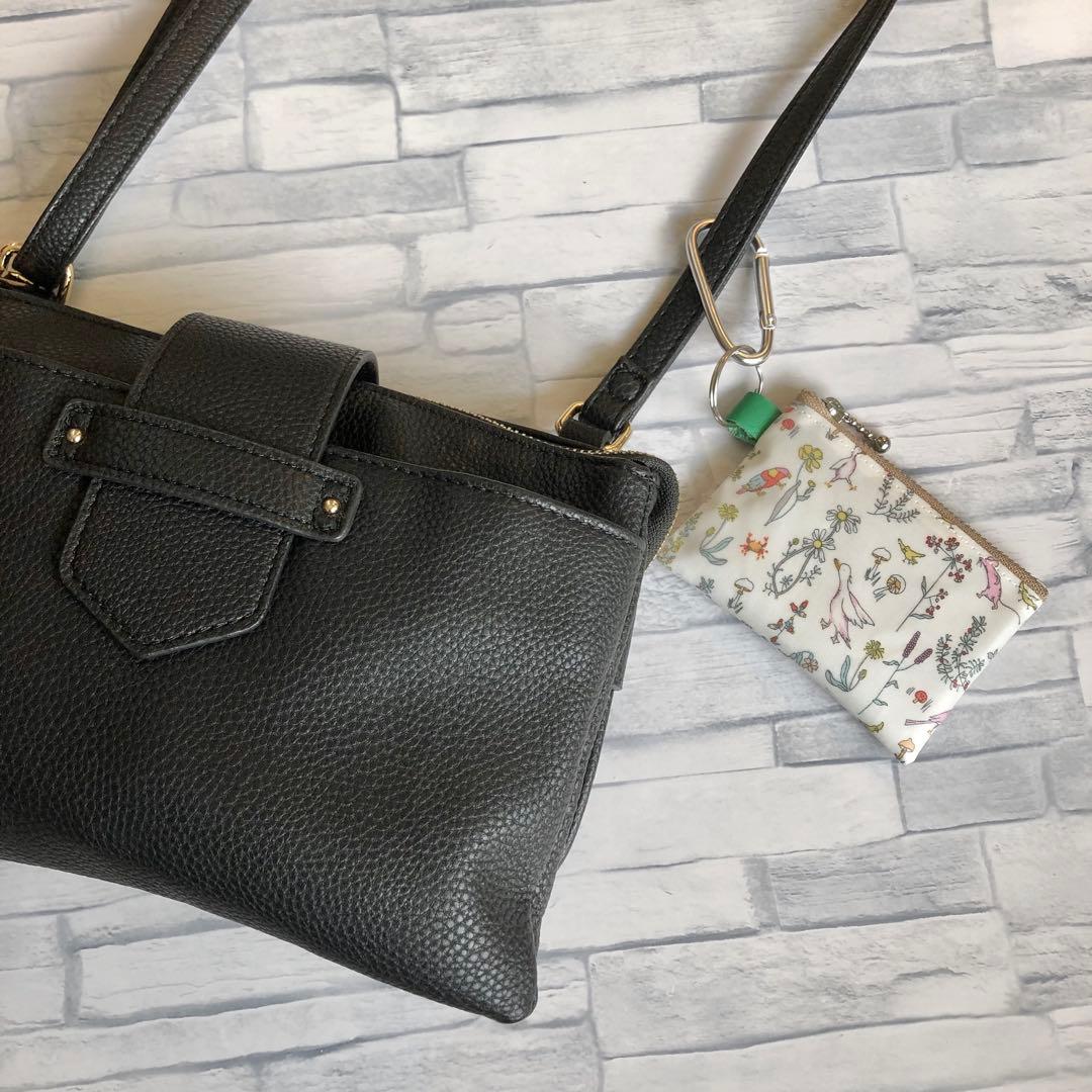 リバティスモールスザンナ カラビナポーチ キーホルダー　カードケース