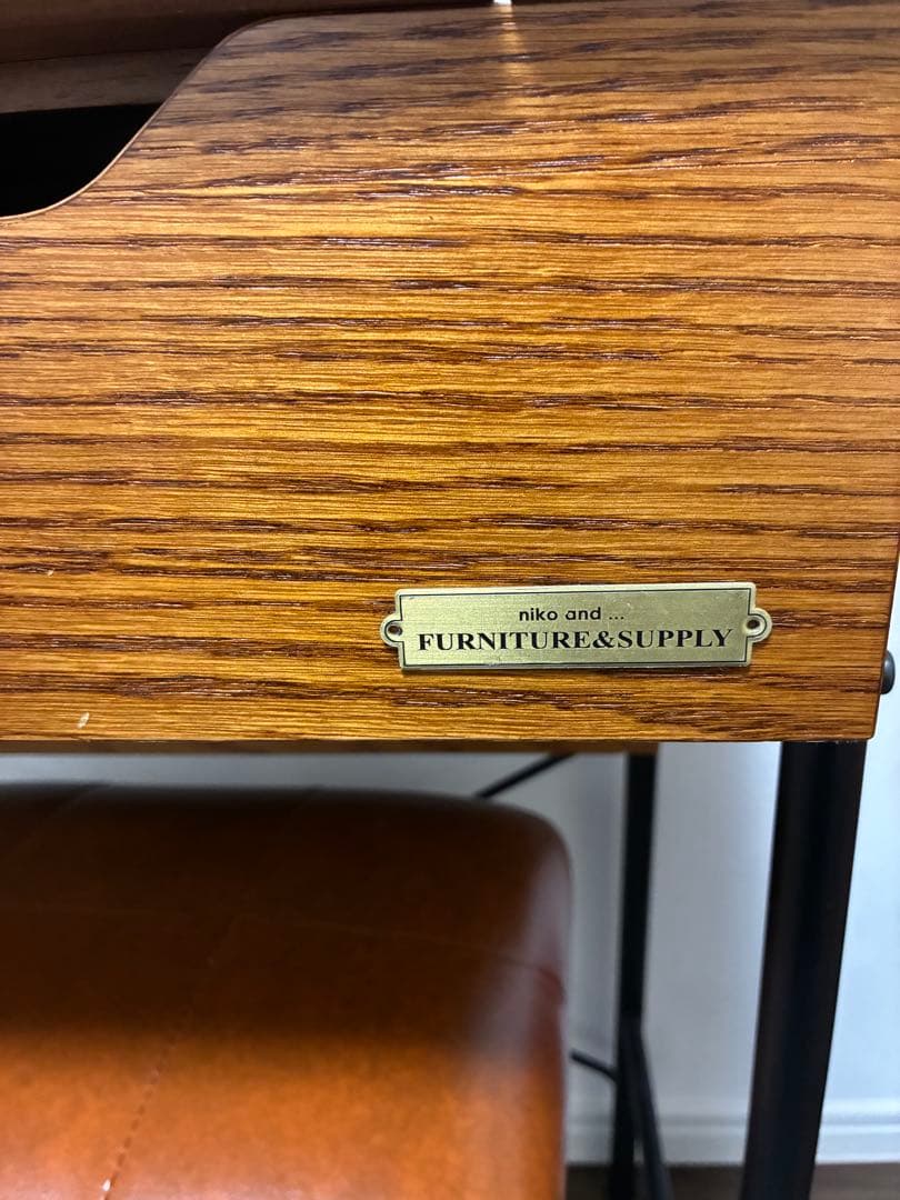 ニコアンド　ドレッサー　椅子