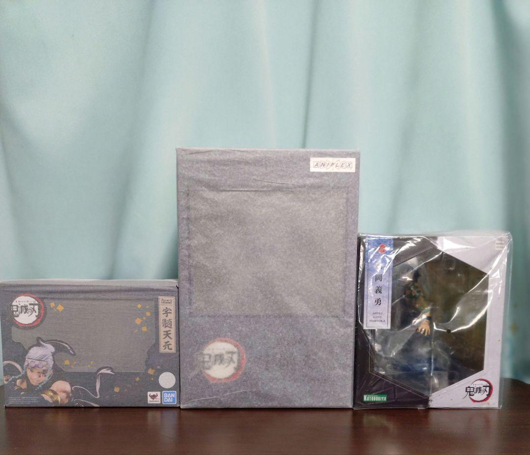 鬼滅の刃 冨岡義勇 宇髄天元 フィギュア 新品未開封 おまけ付き