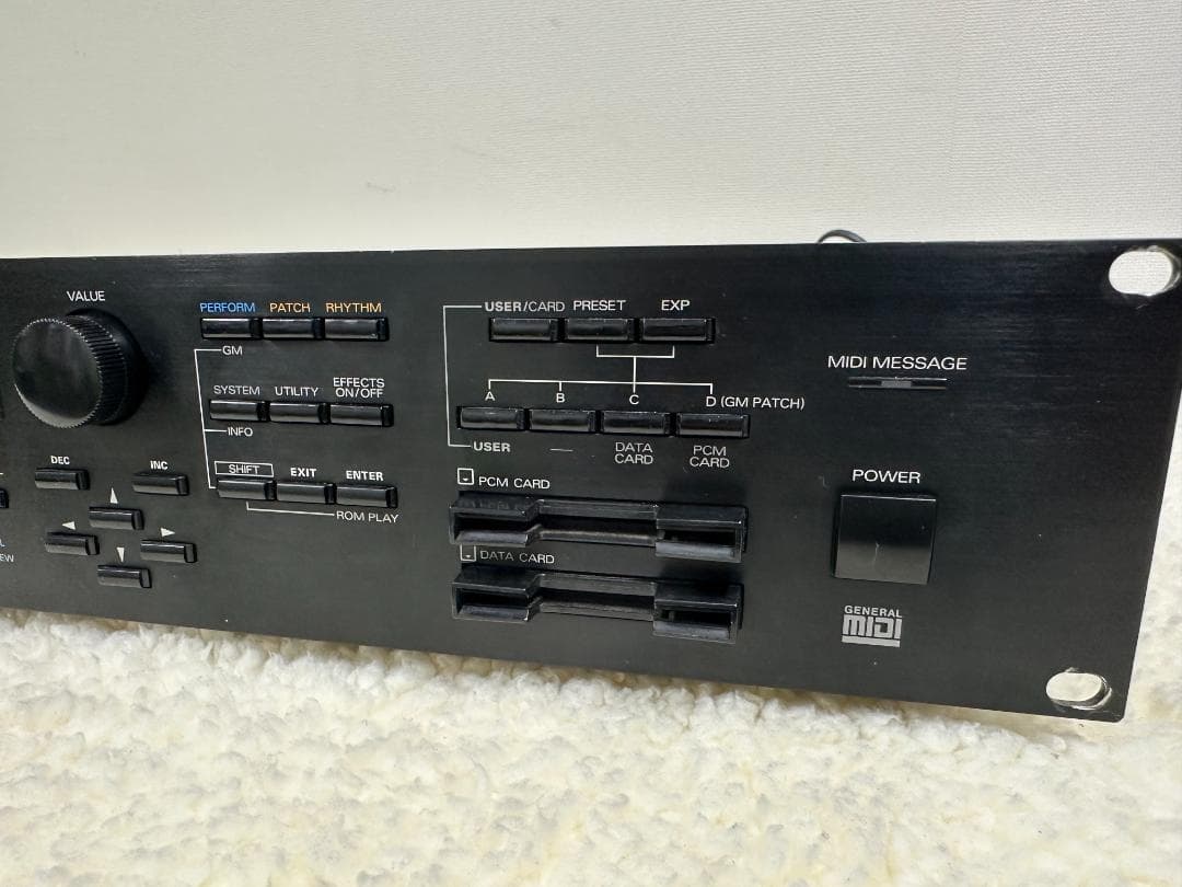 Roland Super JV-1080 音源モジュール