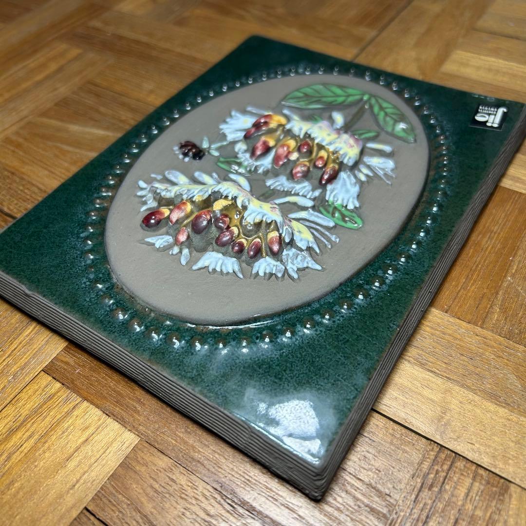 Jie Gantoftaジィガントフタ　陶板　ニオイニンドウ